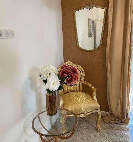 تختخواب و صبحانه Basel Airport Garden