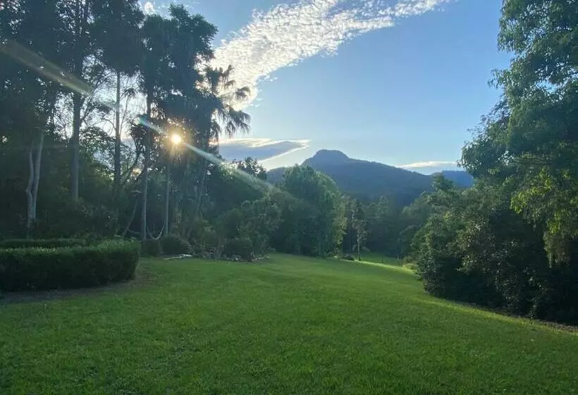 ベッドアンドブレックファースト Evermoore Homestead