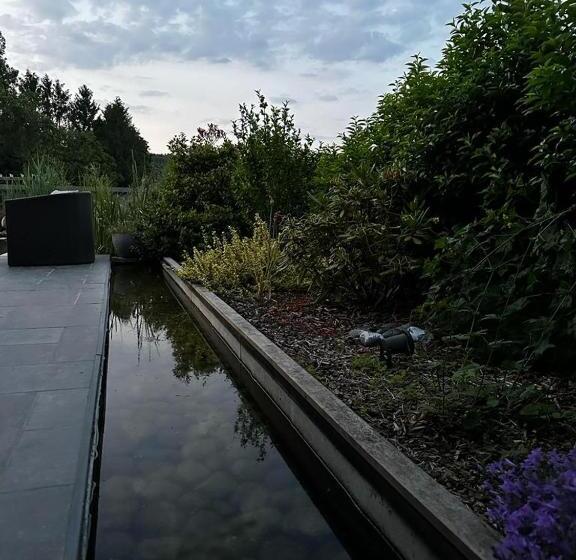 ベッドアンドブレックファースト ô Nature