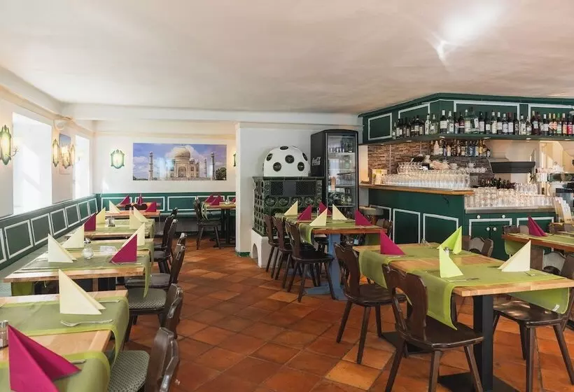 Hotel Restaurant Mughal
