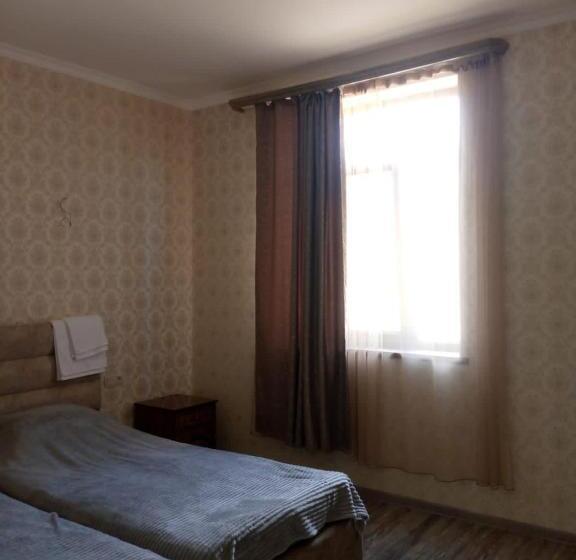 پانسیون Ksenya B&b