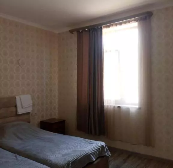 پانسیون Ksenya B&b