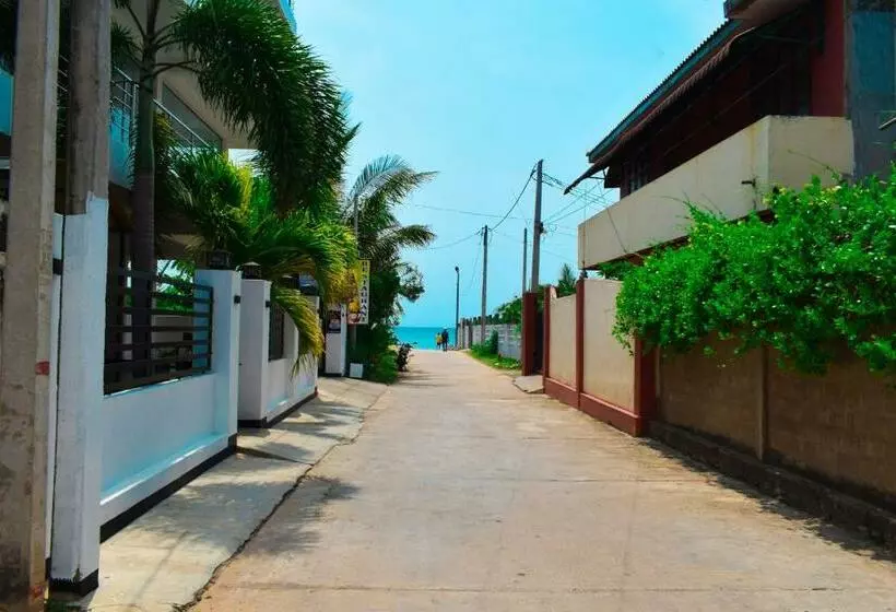 ホテル White Moon Beach Resort