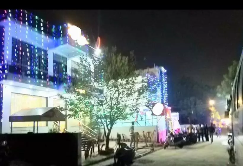 Majatalo Taj Classic Agra