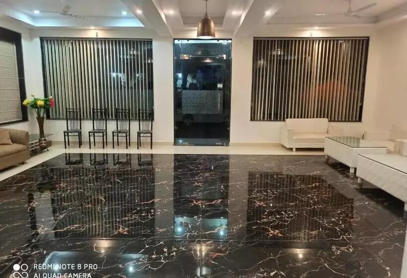 Majatalo Taj Classic Agra