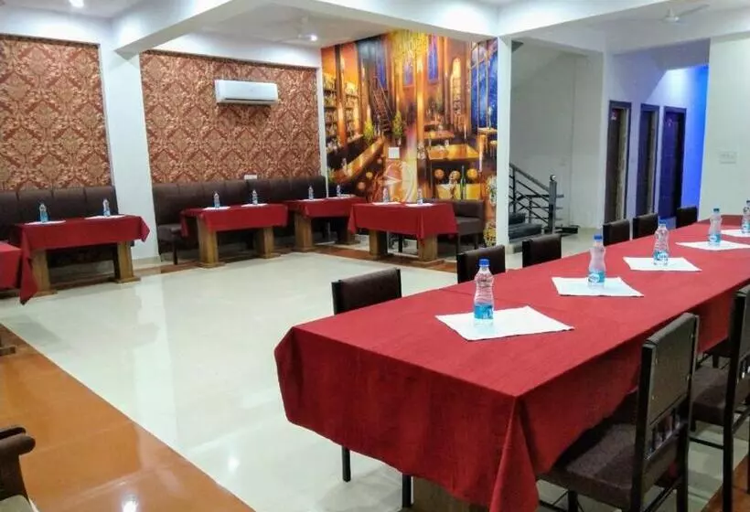 Majatalo Taj Classic Agra