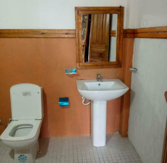 הוסטל Little Heaven Cottage