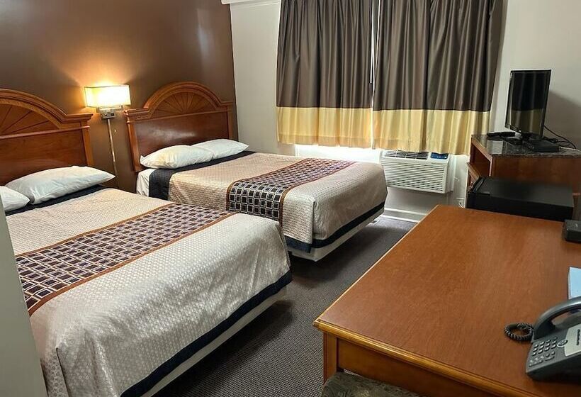 Bear S Den Lounge And Motel