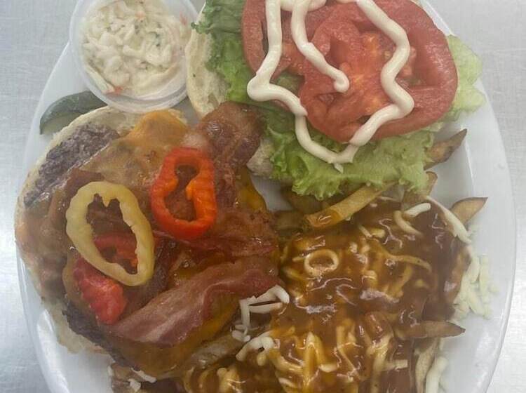 Bear S Den Lounge And Motel