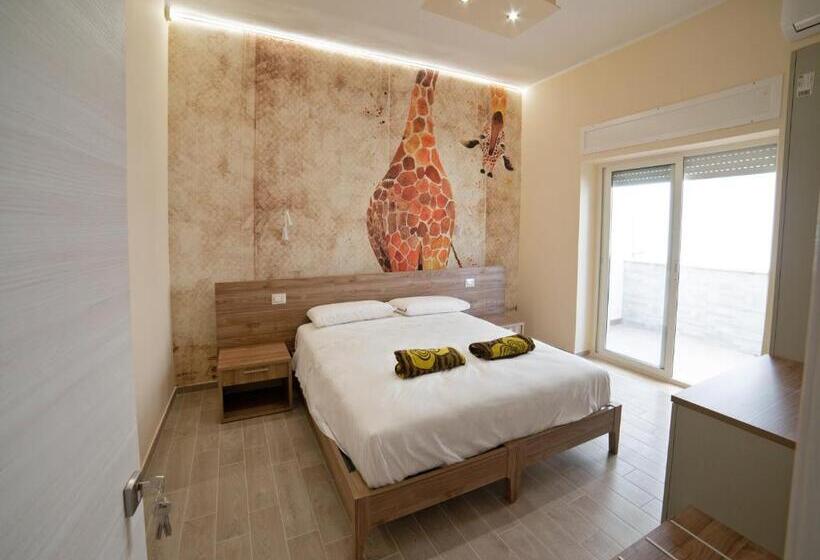 تختخواب و صبحانه Mary Lucy