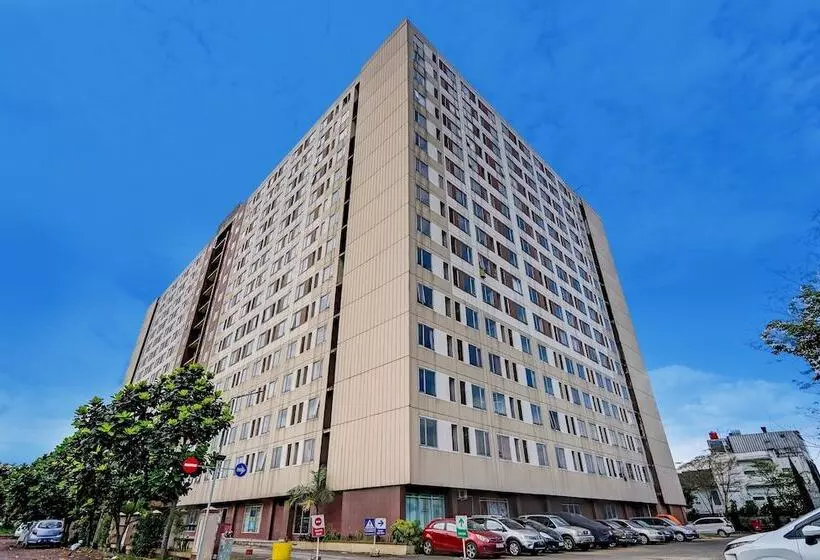 هتل Collection O 92643 Emerald Apartement By Tahha Hospitality