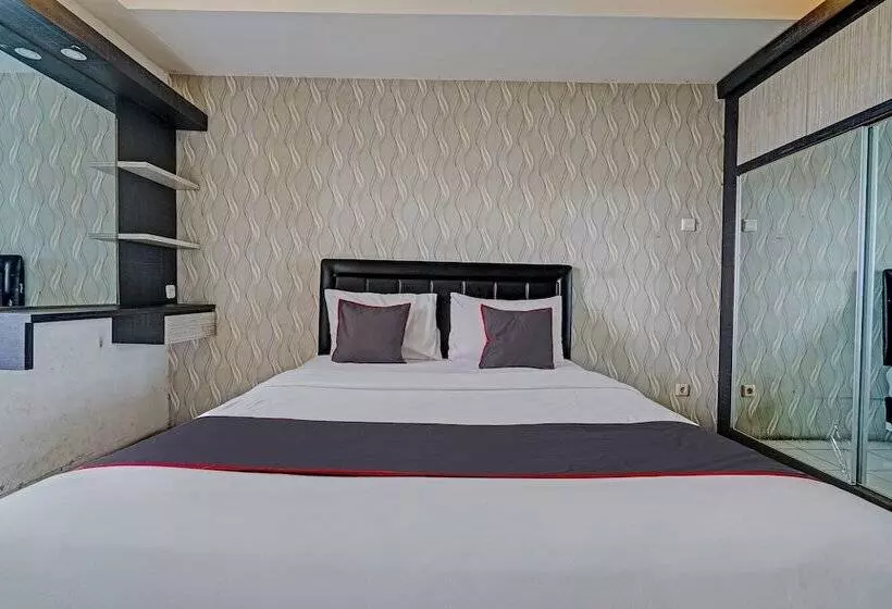 هتل Collection O 92643 Emerald Apartement By Tahha Hospitality