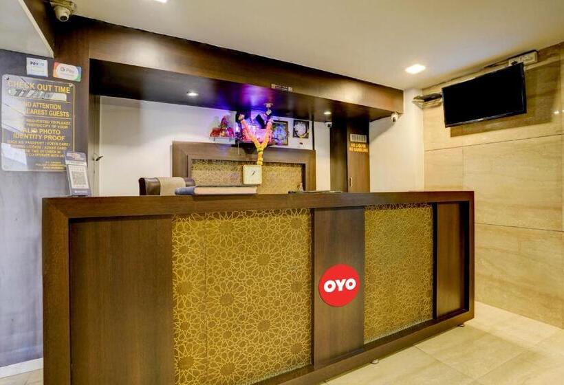 בית מלון כפרי Fabexpress Everest Lodging