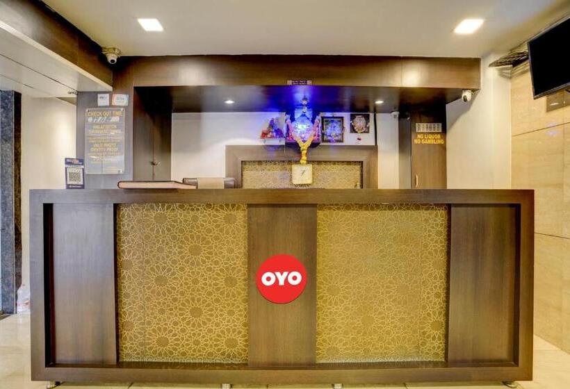 בית מלון כפרי Fabexpress Everest Lodging