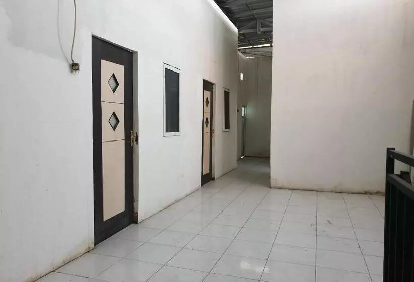 Hotelli Spot On 92621 Zain Kost