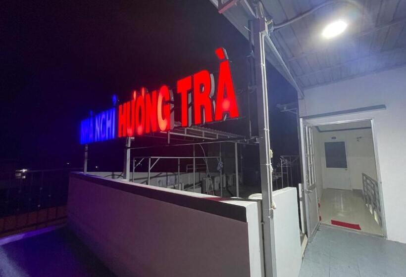 هاستل Nhà Nghỉ Hương Trà