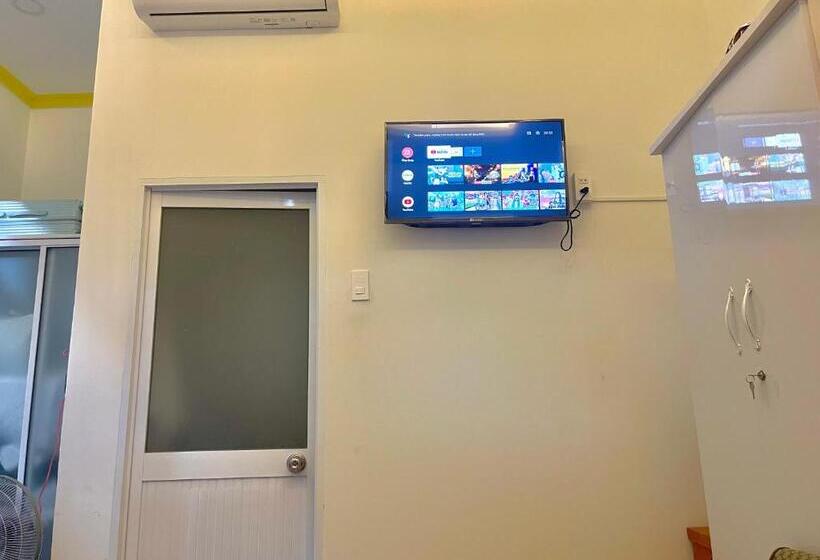 هاستل Nhà Nghỉ Hương Trà