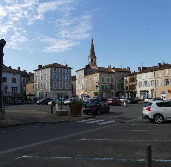 تختخواب و صبحانه Quelle Belle Vue  Chambre D Hote