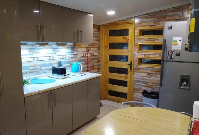 پانسیون Aurora