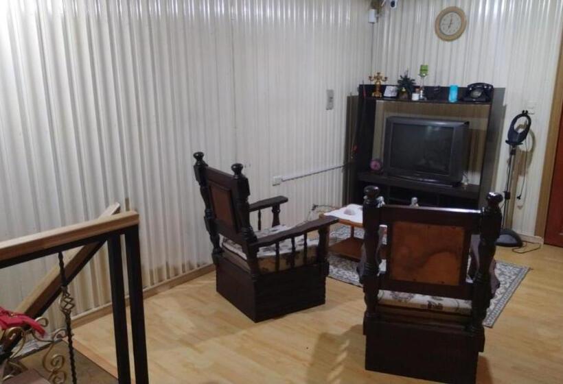 پانسیون Aurora