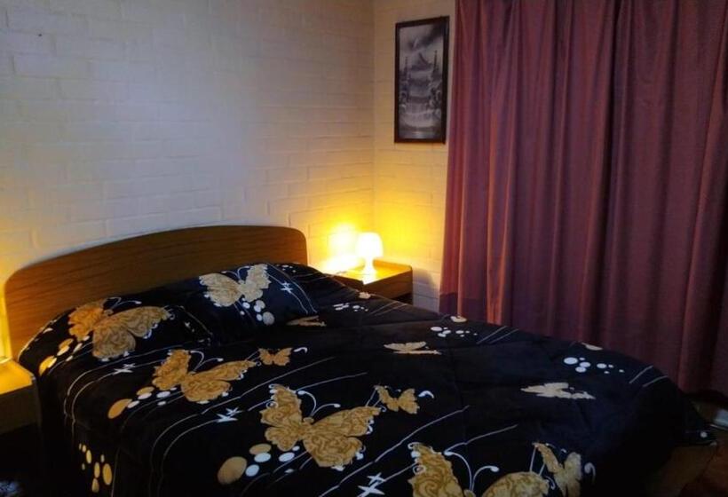 پانسیون Aurora