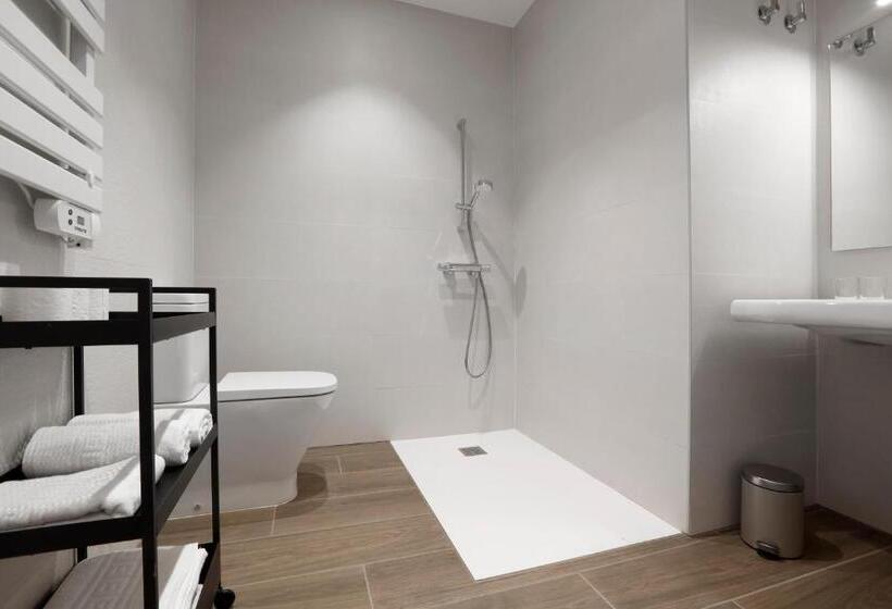 Pensão Mendi Azpi Rooms