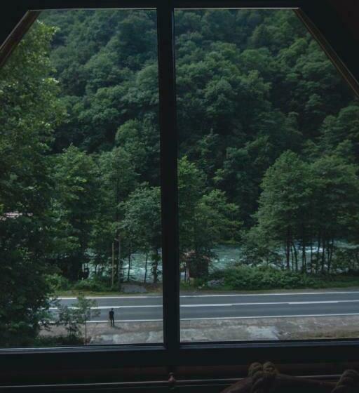 민박 Elamti Suıt Bungalov