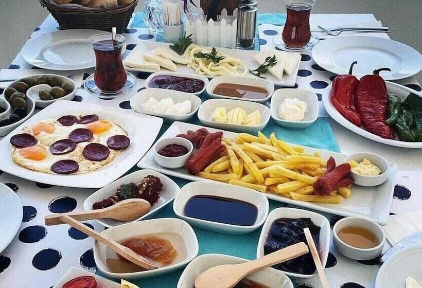 تختخواب و صبحانه Marquis Blue