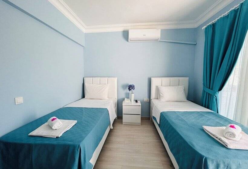 تختخواب و صبحانه Marquis Blue