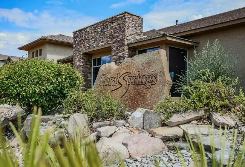 Hotelli D3 Spacious Sunset Suite Second Floor 2 Bedroom