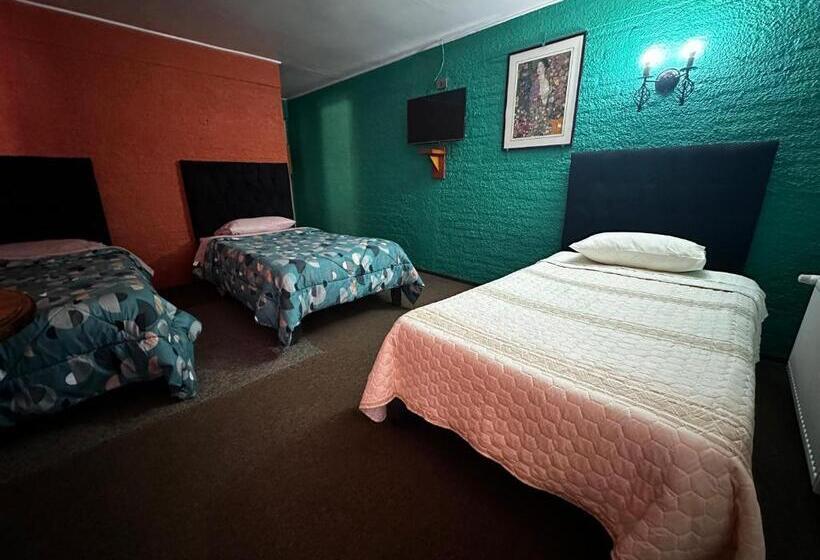 هتل Residencial Colonial