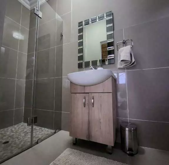 Majatalo Scenicviews@103