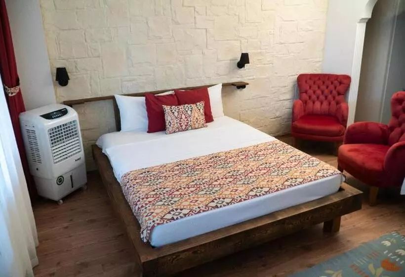 Sarı Konak Butik Otel