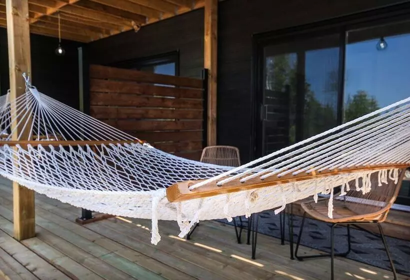 Evo Luxury Waterfront Adults Only B&b