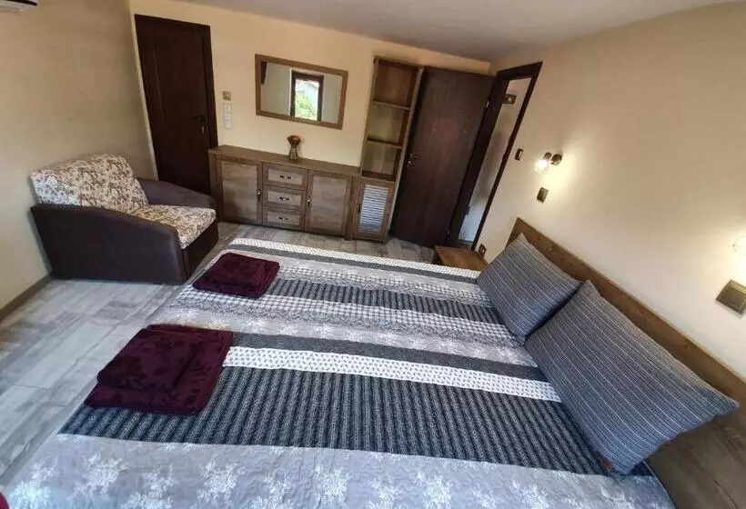 ホテル стаи за гости елеганс