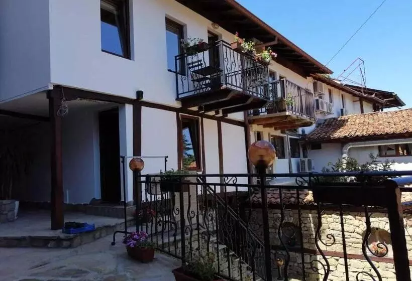 ホテル стаи за гости елеганс