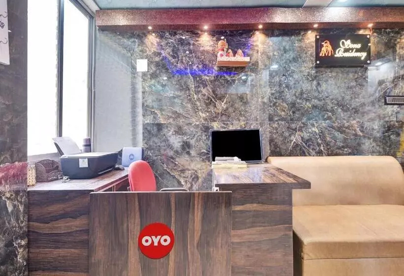 Hotelli Oyo Flagship 81316 Sona Residency