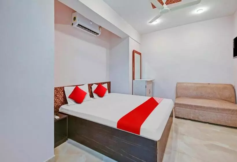 Hotelli Oyo Flagship 81316 Sona Residency