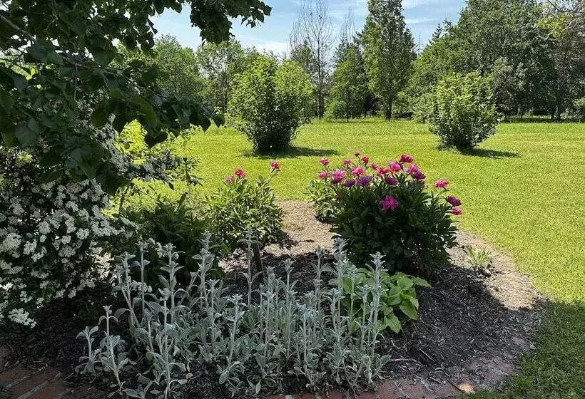 Majatalo Domaine De Couilleuse