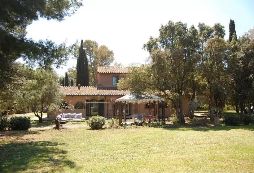 Majatalo Relais Casale Il Poggetto Villa Paola