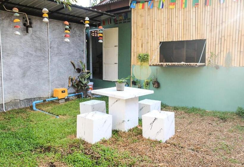 World Citizen Hostel