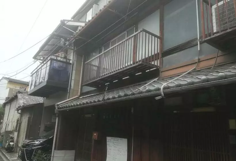 ユースホステル Ez Guest House