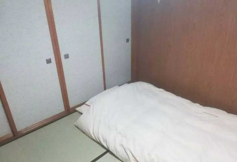 ユースホステル Ez Guest House