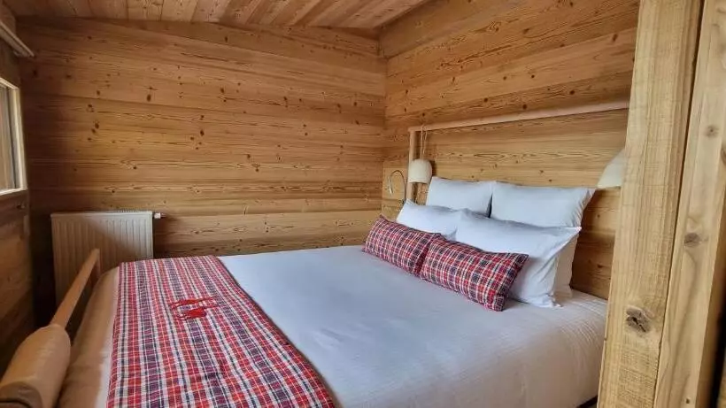 Aamiaismajoitus (B&B) Chalet La Petite Ourse