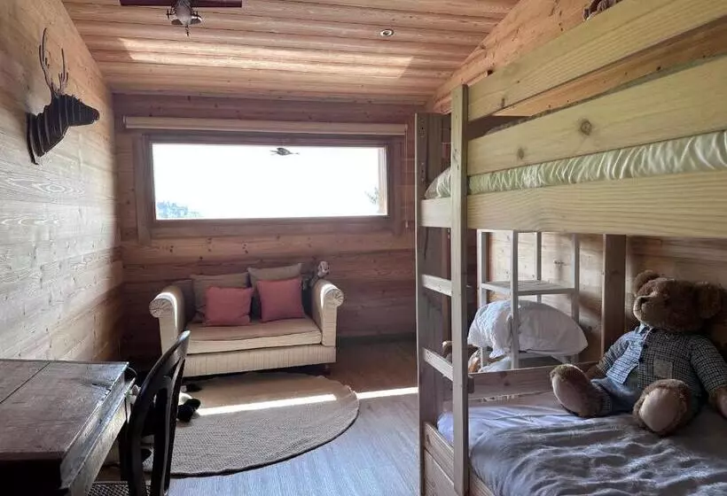 Aamiaismajoitus (B&B) Chalet La Petite Ourse