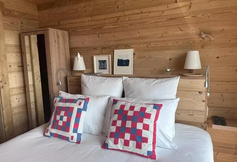 Aamiaismajoitus (B&B) Chalet La Petite Ourse