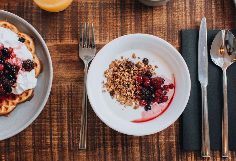 هتل Hótel Goðafoss Fosshóll