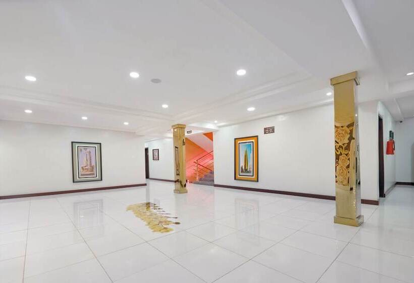 هتل La Regia Airport