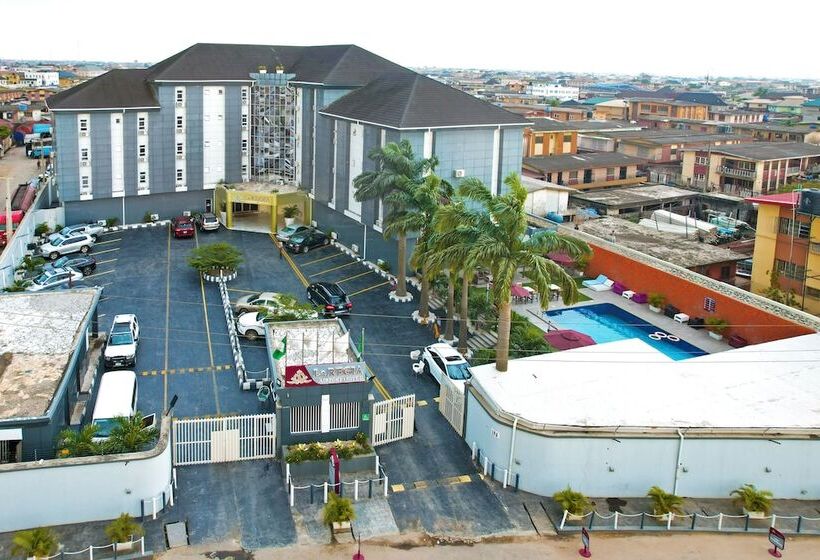 هتل La Regia Airport