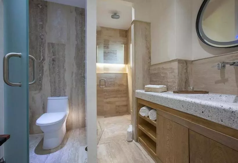 Hotelli Malecón 1680